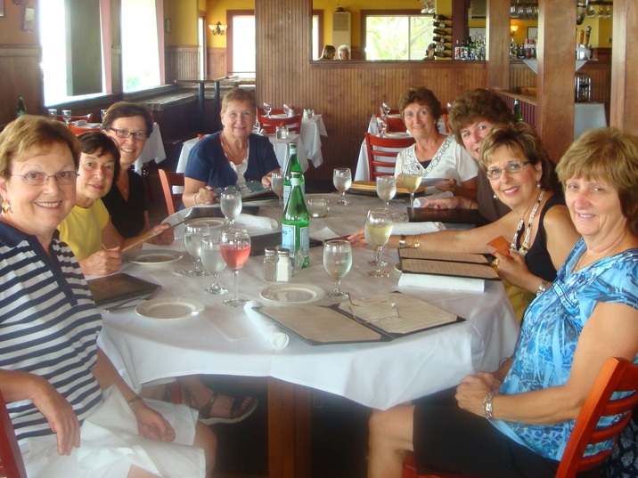 The Girls at Turtle Soup, Narragansett, RI 2012 Holiday Greetings